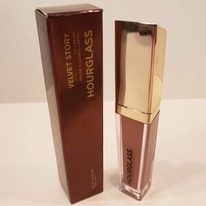 Hourglass Velvet Story Lip Cream - Touch